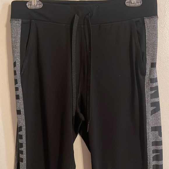 🌹PINK VS ULTIMATE POCKETS DRAWSTRING WAIST JOGGER PANTS - Picture 2 of 9